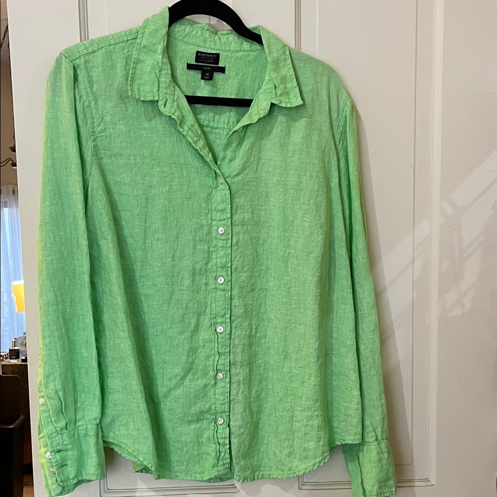 Green Linen Button-Up Shirt
